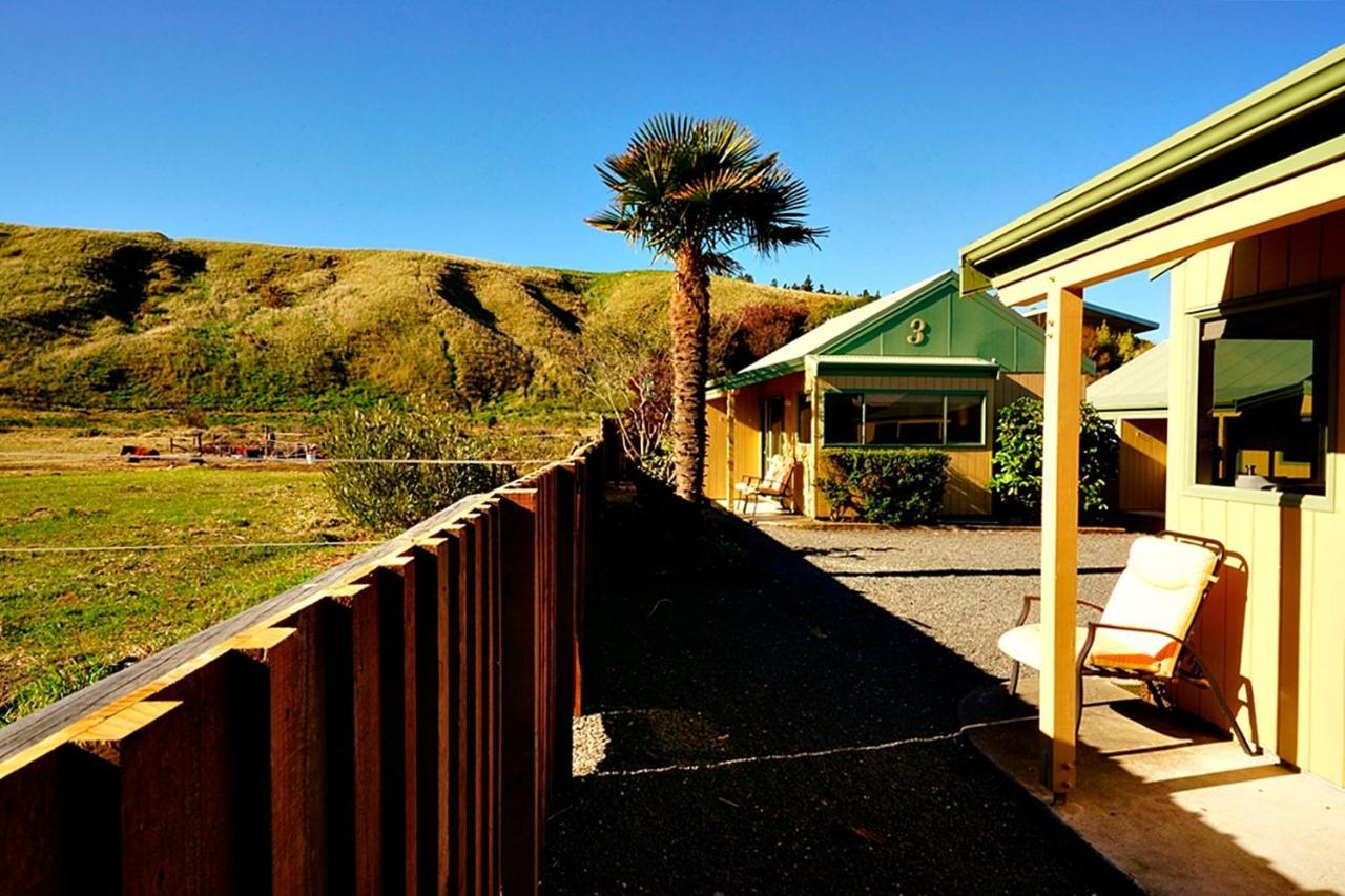 Bay Motel